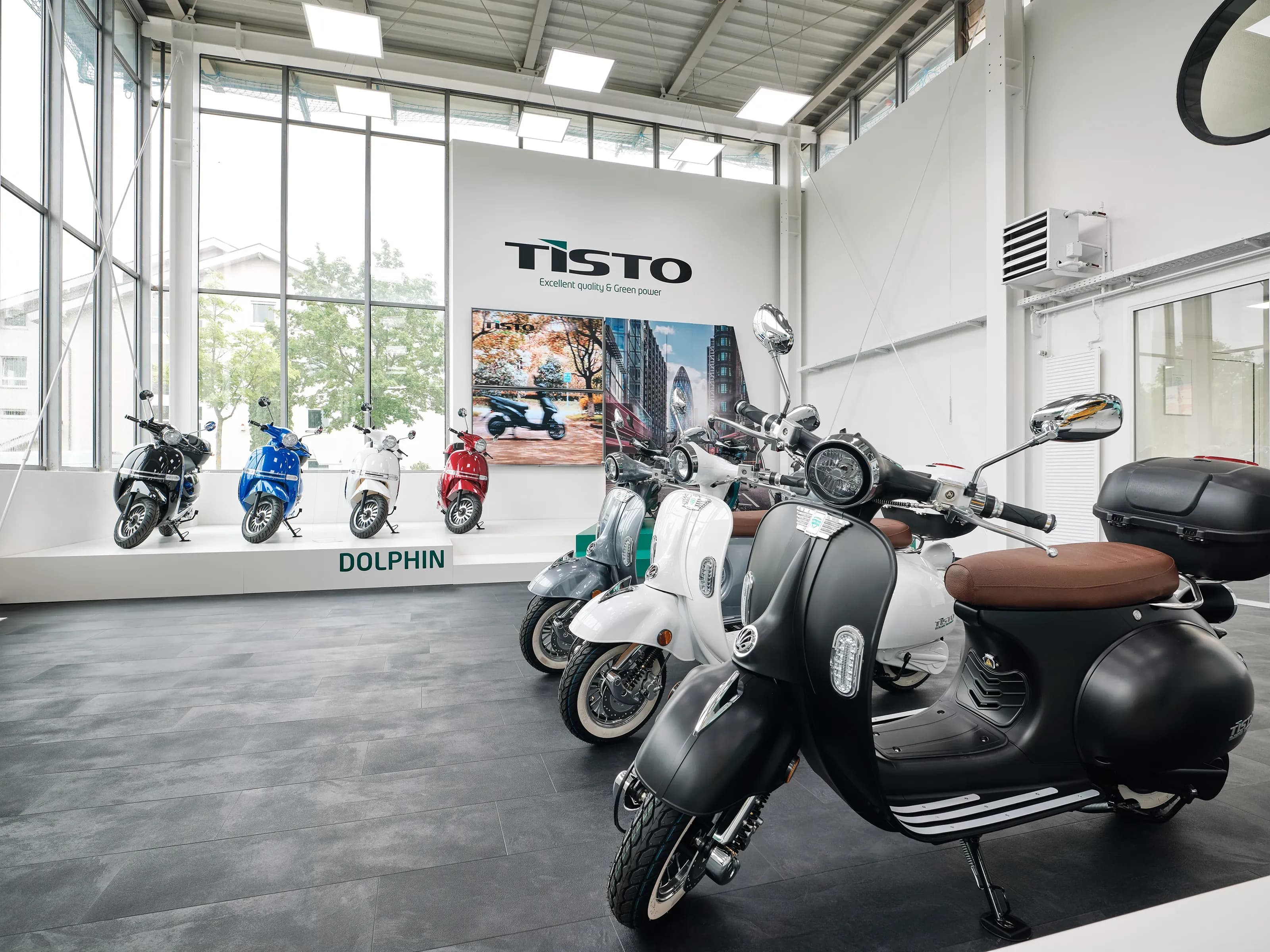 Elektroroller für lange Strecken mit extra Power & Schnellladung